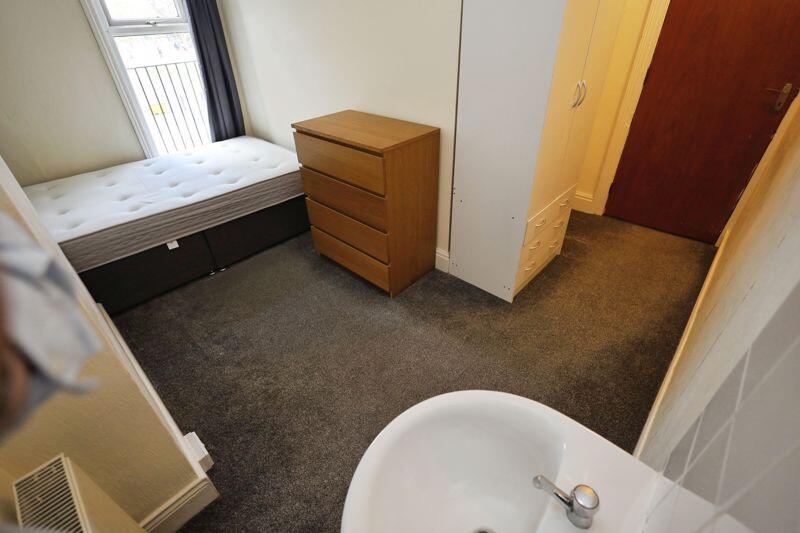 Additional image 5 of Five Double Bedrooms / Five Bathrooms - Walpole Road, Bournemouth