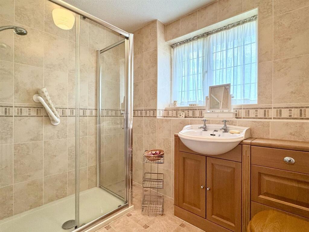 Additional image 19 of Malvern Drive, Walmley, Sutton Coldfield