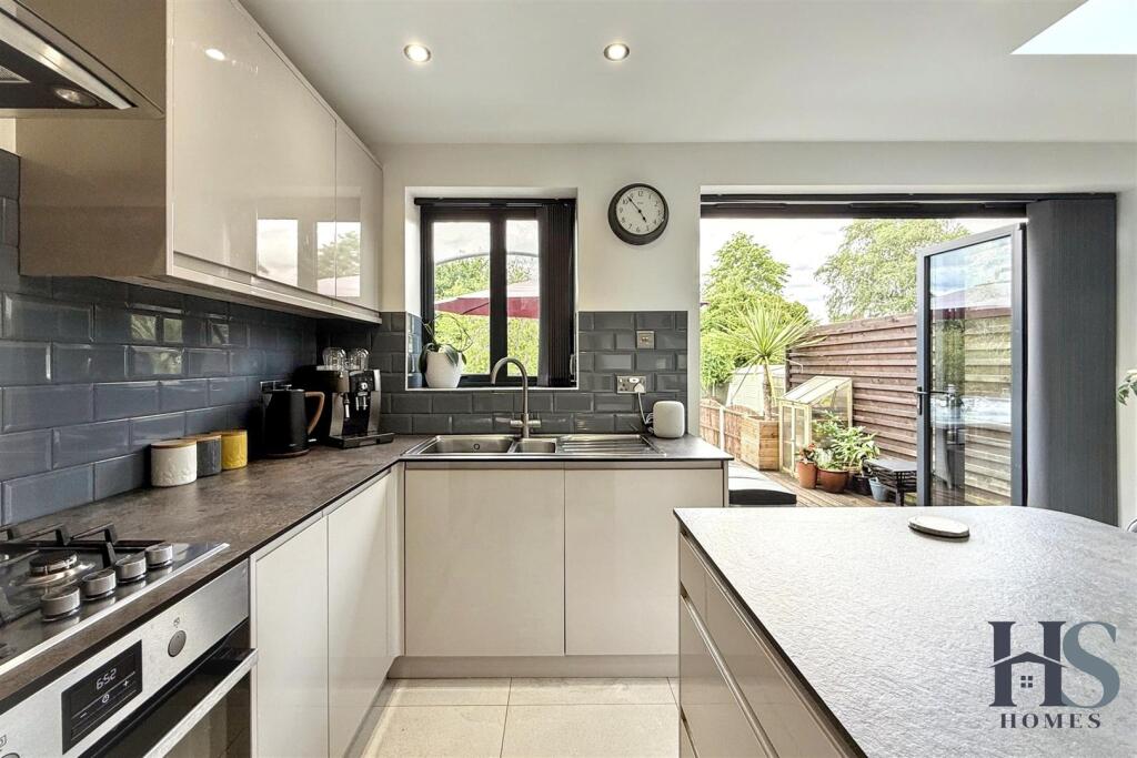 Additional image 15 of Pierce Avenue, Solihull