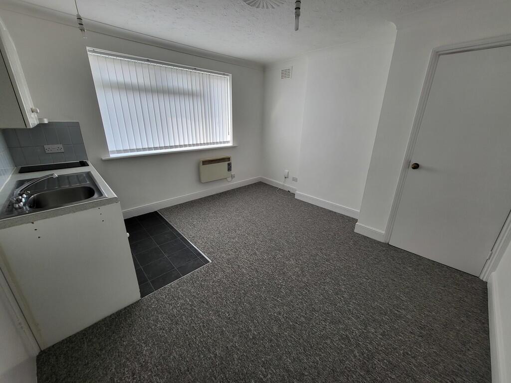 Additional image 5 of Gladstone Road, Poole