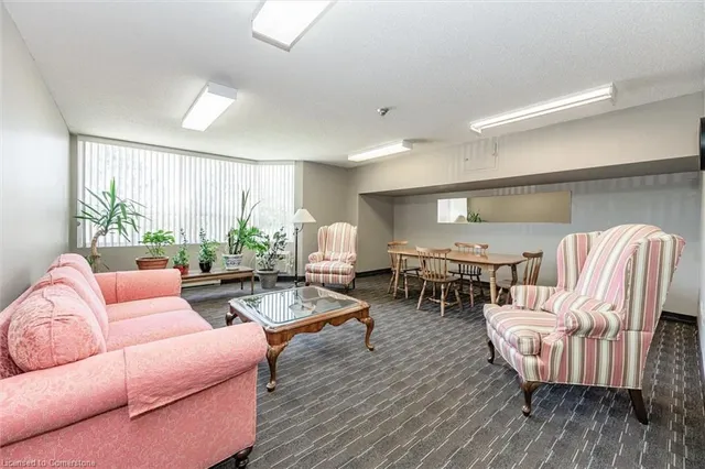 Additional image 12 of 35 Green Valley Dr Unit 402