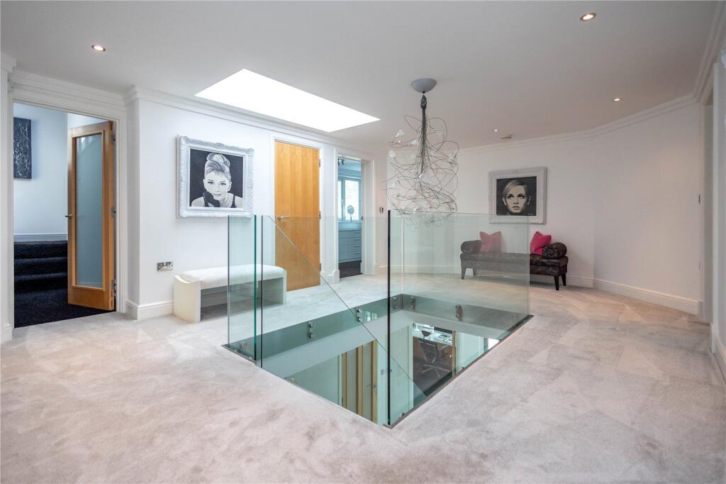 Additional image 12 of Crichel Mount Road, Evening Hill, Poole, Dorset, BH14