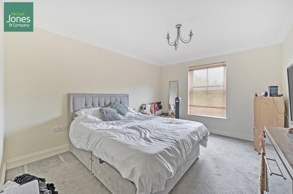 Additional image 7 of Gratwicke Road, Worthing, West Sussex, BN11