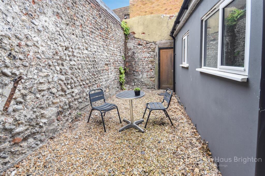 Additional image 7 of Egremont Place, Kemptown, Brighton