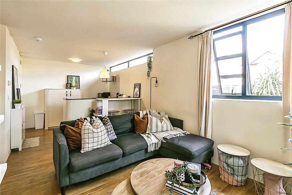 Additional image 8 of Barrack Road, CHRISTCHURCH, Dorset, BH23