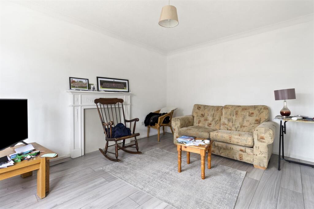 Additional image 4 of St. Lawrence Avenue, Gaisford, Worthing