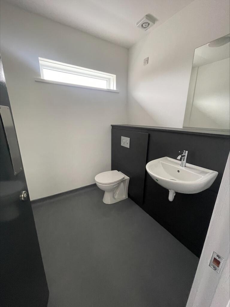 Additional image 5 of Unit B4, Meridian Industrial Estate, Newton Road, Peacehaven, East Sussex, BN10 8JQ