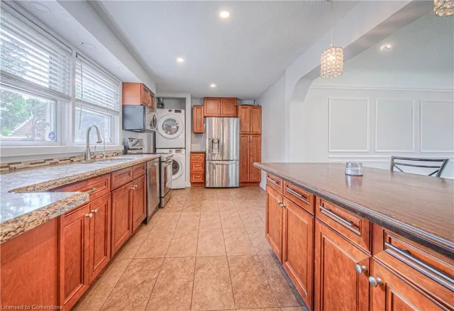 Additional image 6 of 169 Bruce St