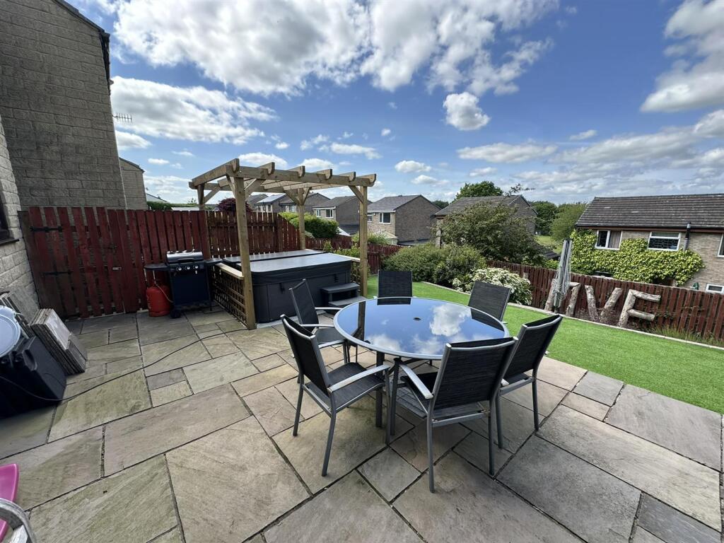 Additional image 27 of Box Tree Grove, Keighley