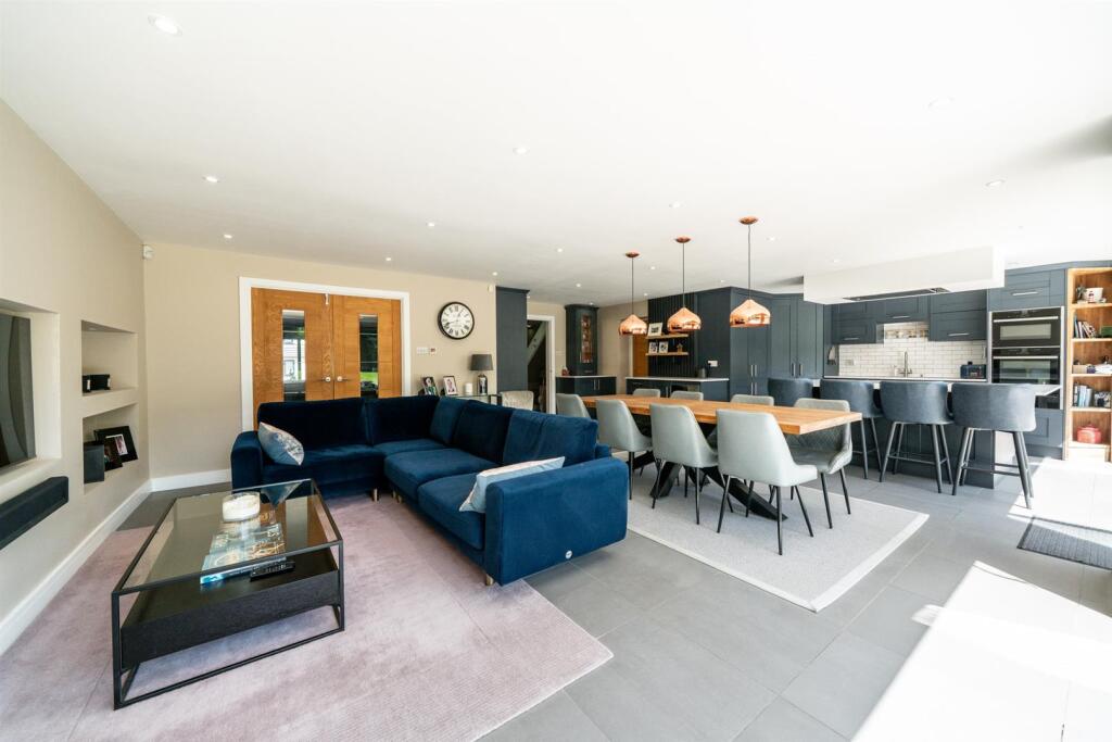 Additional image 34 of Blake Close, St. Albans