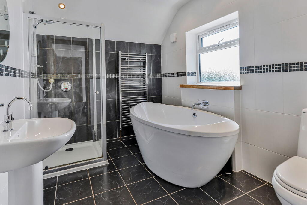 Additional image 3 of Leybourne Avenue, Bournemouth, BH10 6HF