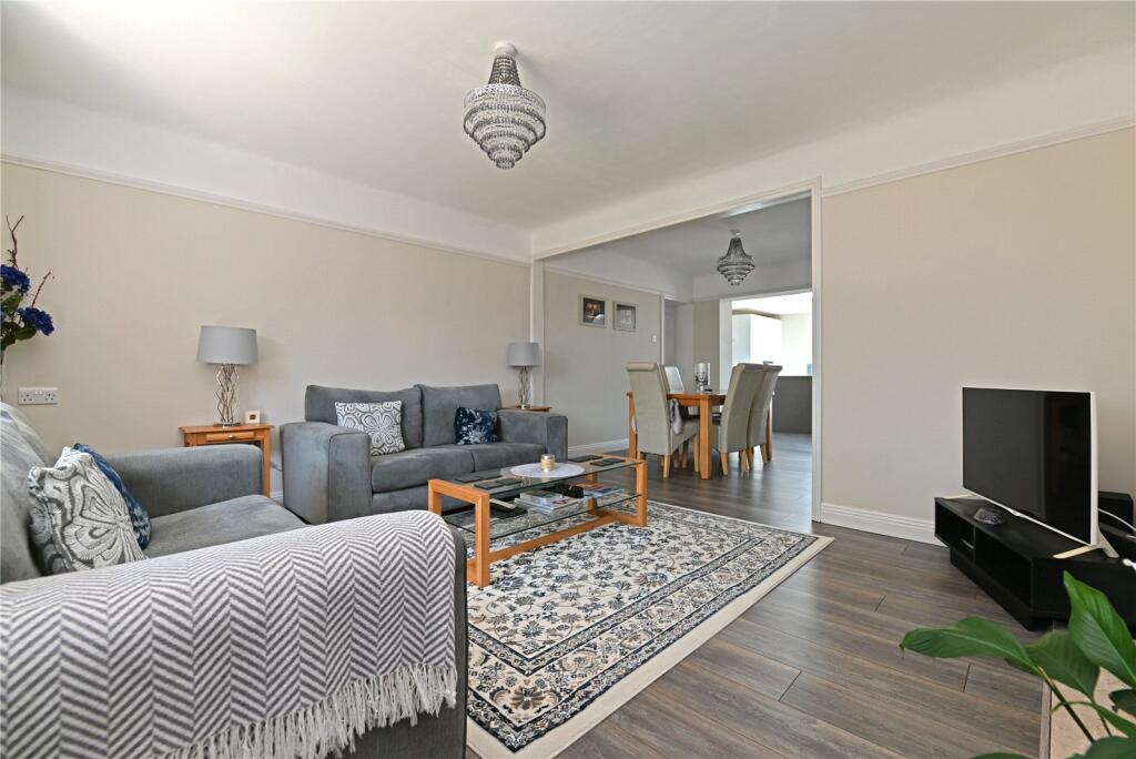 Additional image 22 of Solent Drive, Barton on Sea, New Milton, Hampshire, BH25