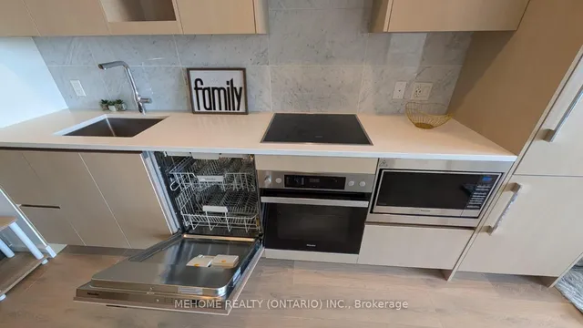 Additional image 7 of 95 Mcmahon Dr Unit 1208