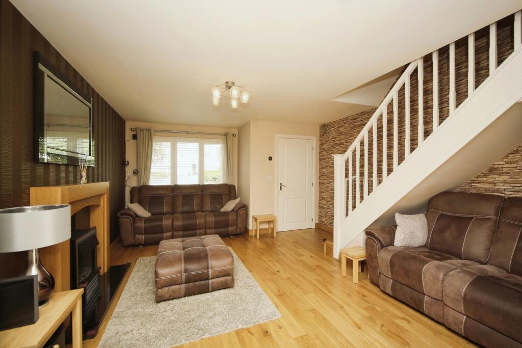 Additional image 4 of 40 Golden Orchard, Halesowen, B62 8TR