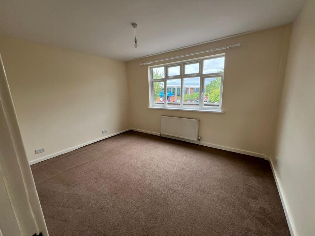 Additional image 8 of Farringdon House, St. Albans Road East