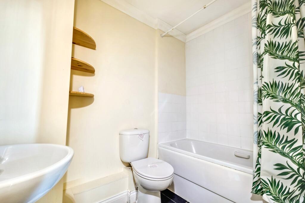 Additional image 17 of Flat 7, 9 Wycliffe Road, Bournemouth, Dorset  BH9 1JP