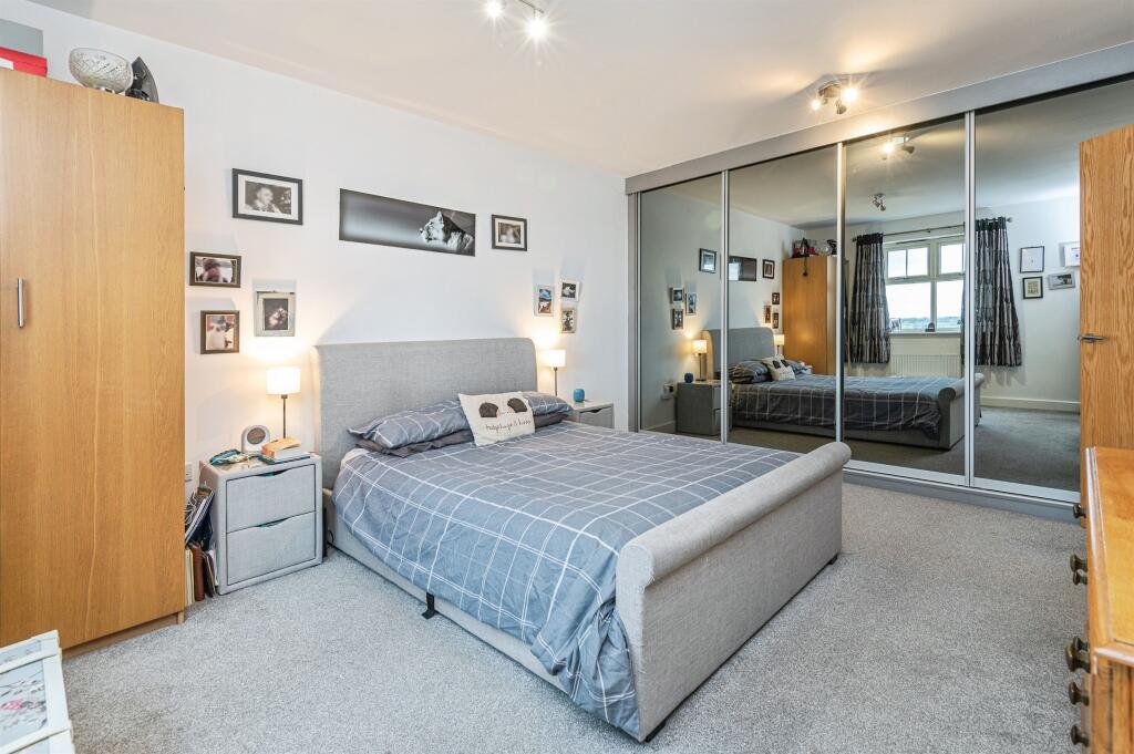 Additional image 9 of Moorside Court, Cleckheaton