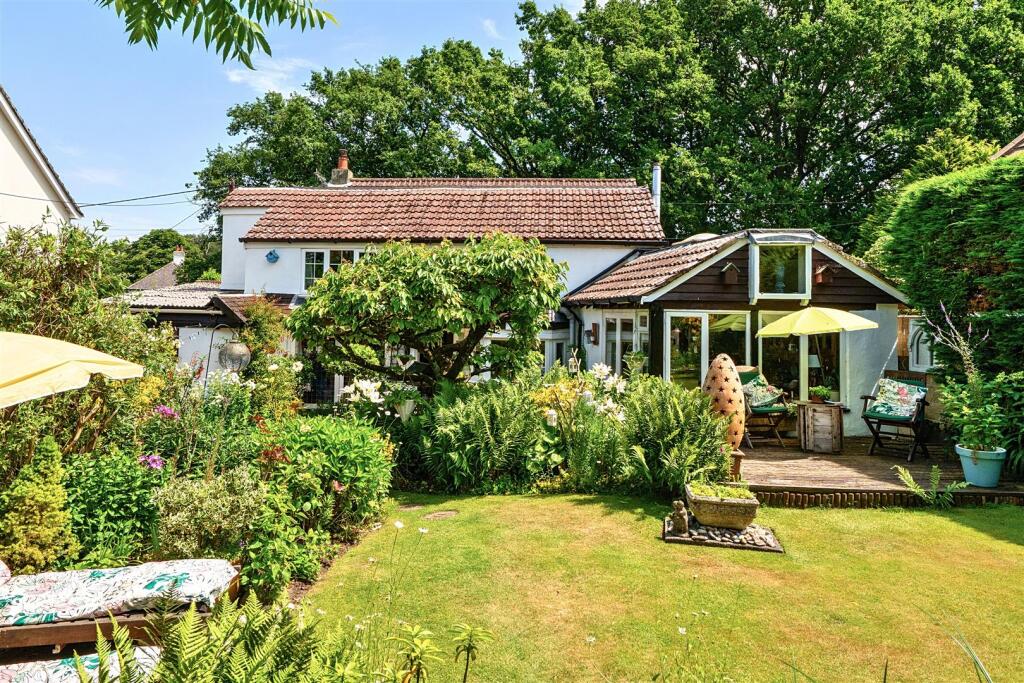 Additional image 24 of Award Road, Wimborne