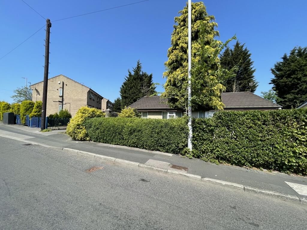 Additional image 7 of 128 Park Lane, Bradford, West Yorkshire, BD5 0LN