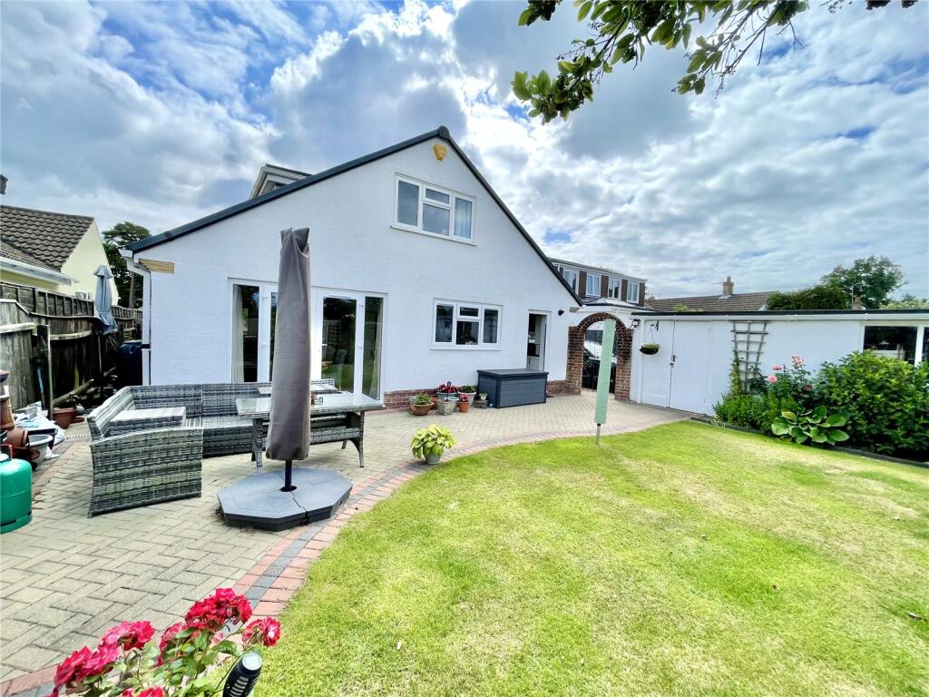 Additional image 24 of Smugglers Lane North, Highcliffe On Sea, Christchurch, Dorset, BH23