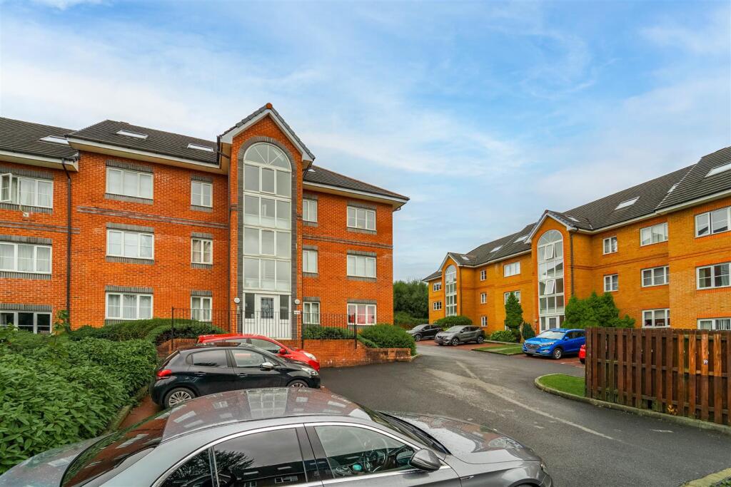Additional image 8 of Broadoaks, Bury