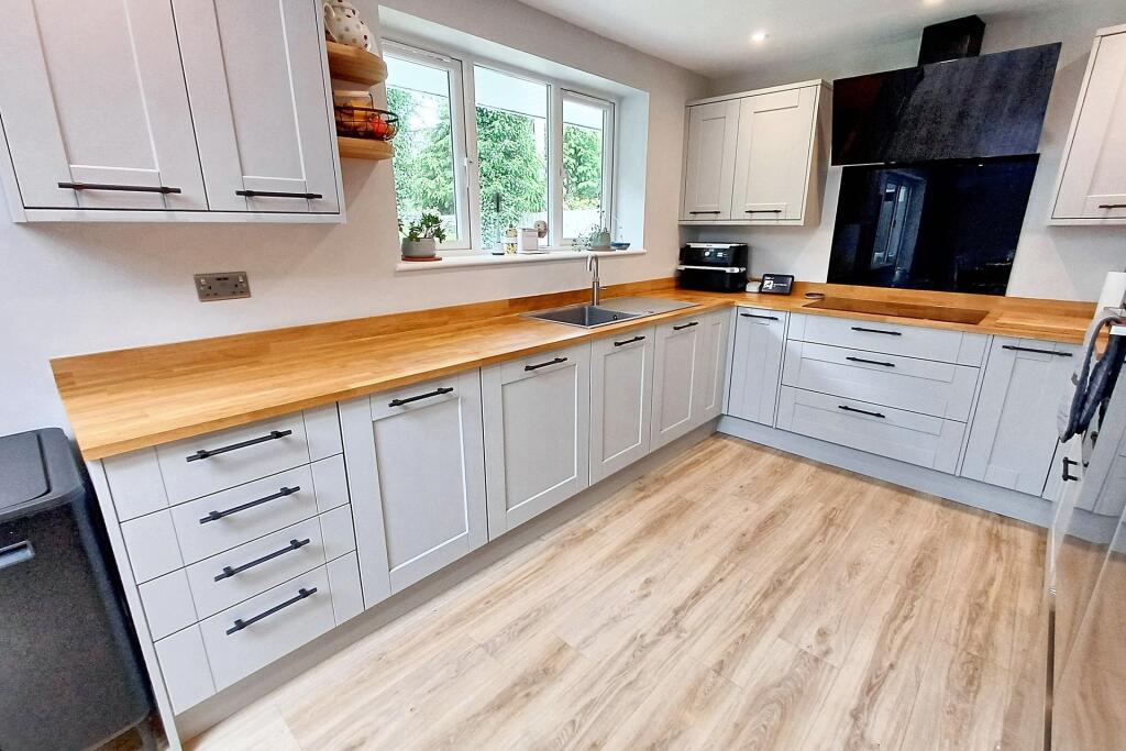 Additional image 6 of Verwood