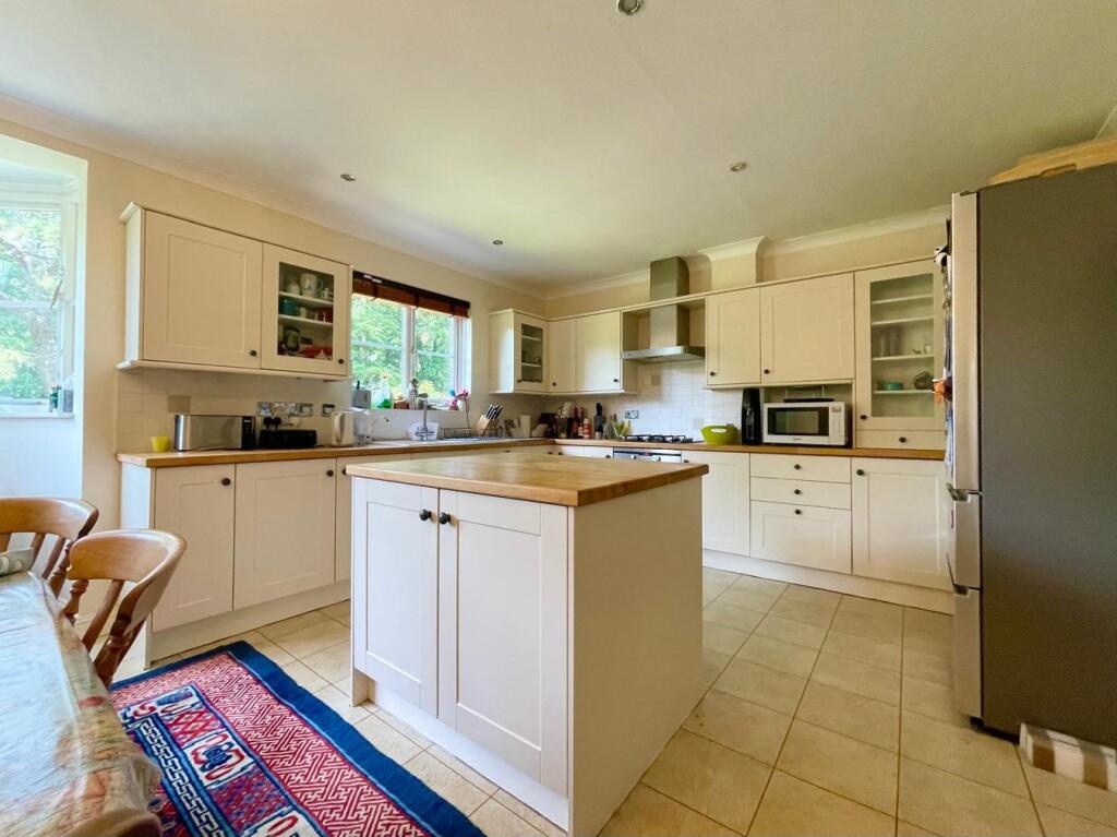 Additional image 4 of Cheyne Gardens, Westbourne, BH4