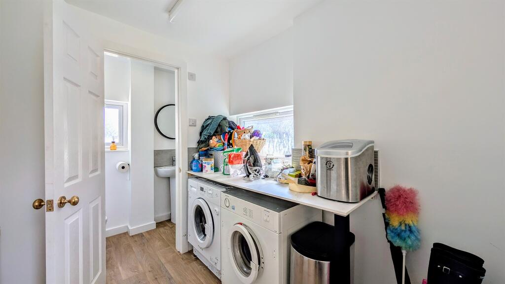 Additional image 17 of Central Avenue, Worthing