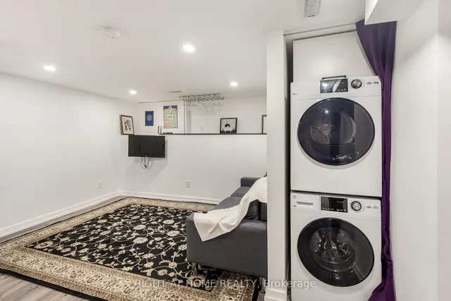 Additional image 16 of 377 Lansdowne Ave