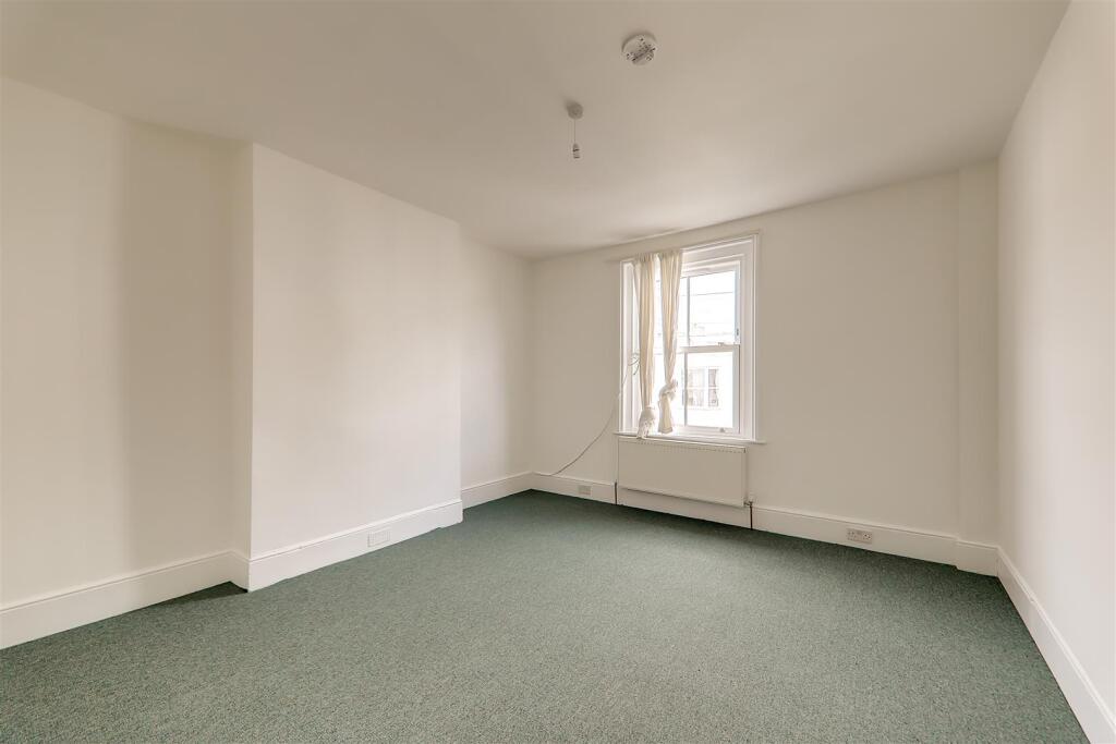 Additional image 12 of Hertford Road, Worthing, BN11