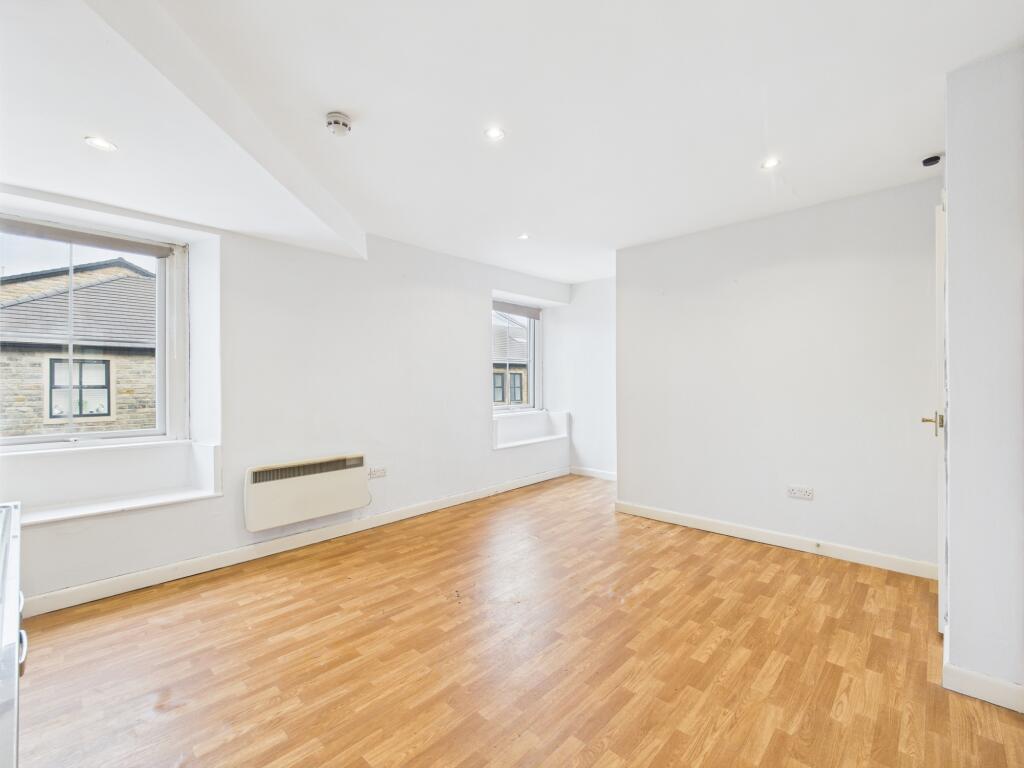 Additional image 8 of Main Street, Cross Hills, BD20