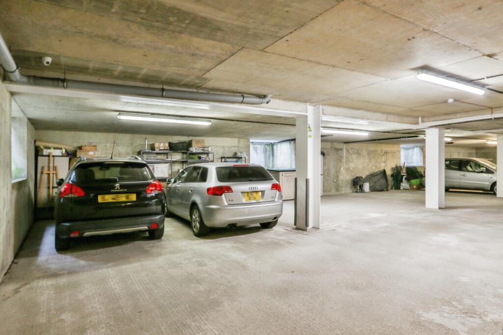 Additional image 15 of Chine Crescent Road, West Cliff, Bournemouth, Dorset, BH2