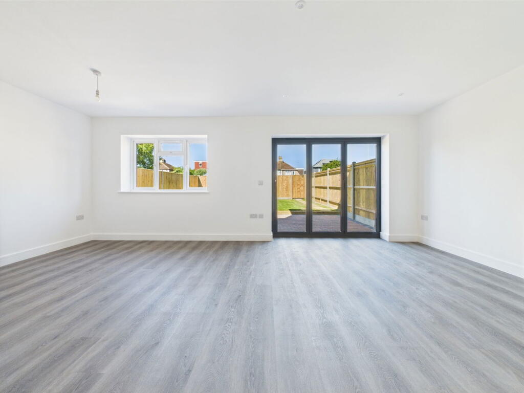 Additional image 20 of Grinstead Lane, Lancing, BN15 9DZ