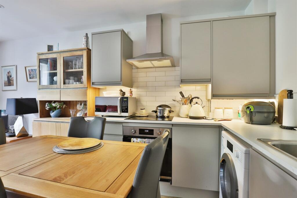 Additional image 5 of Gervis Road, BOURNEMOUTH