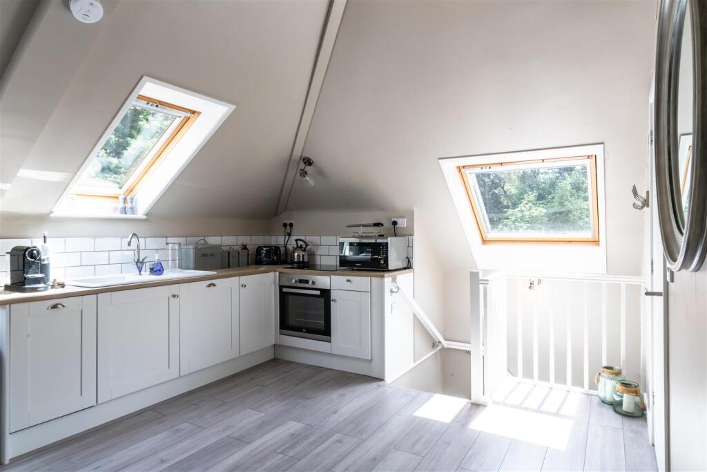 Additional image 14 of Western Avenue, Branksome Park