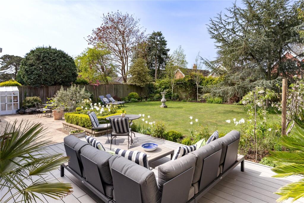 Additional image 31 of Southcliffe Road, Friars Cliff, Christchurch, Dorset, BH23