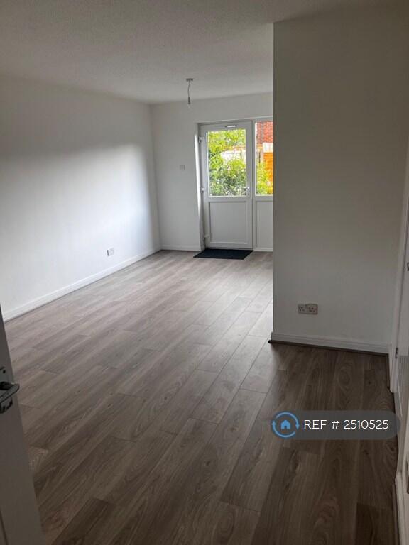 Additional image 11 of Rutland Drive, Bury, BL9
