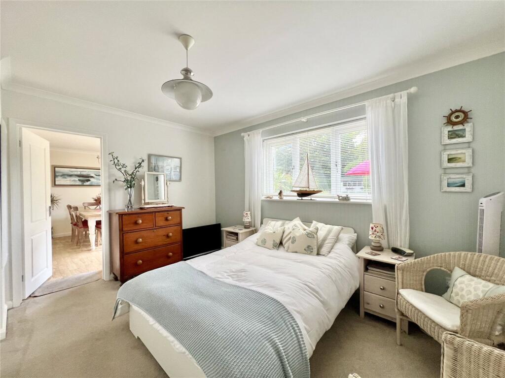 Additional image 16 of Pine Crescent, Highcliffe On Sea, Christchurch, Dorset, BH23