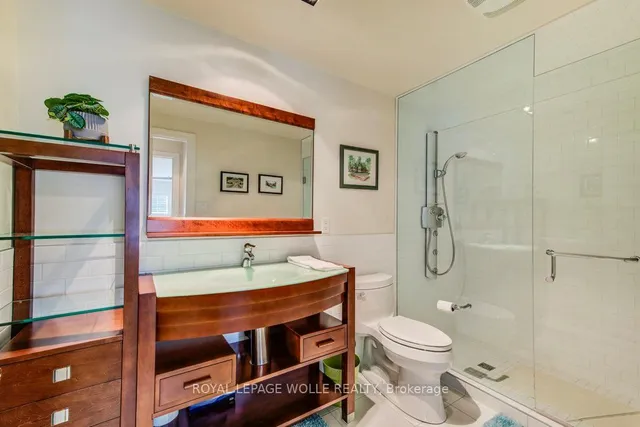 Additional image 37 of 165 Chandos Dr Unit 3