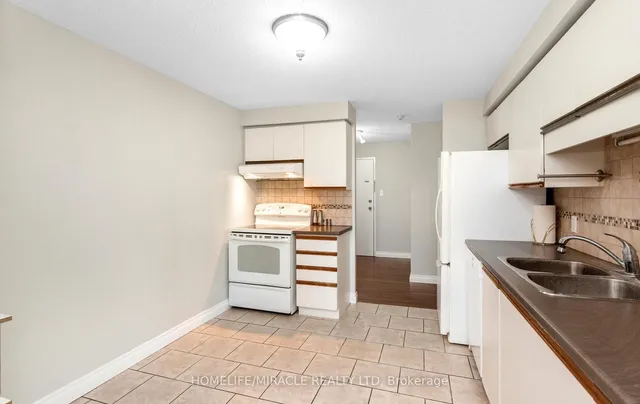 Additional image 30 of 35 Green Valley Dr Unit 1705