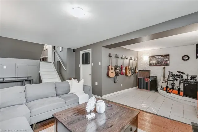 Additional image 24 of 22 Valleyview Rd