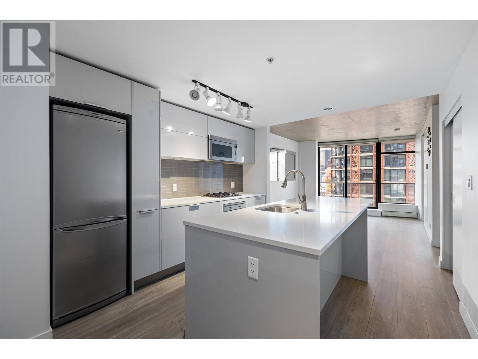 1407 108 W CORDOVA STREET|Vancouver, British Columbia V6B0G5