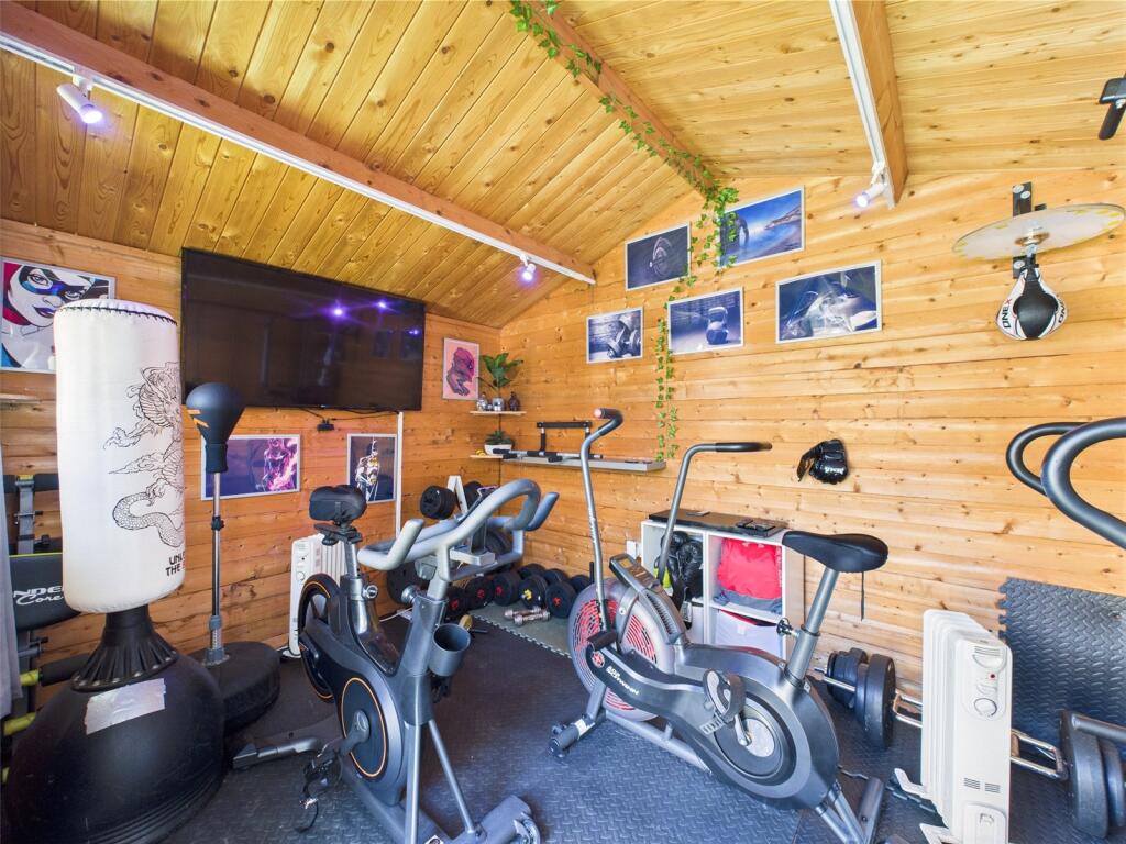 Additional image 10 of Foxglove Close, Christchurch, Dorset, BH23