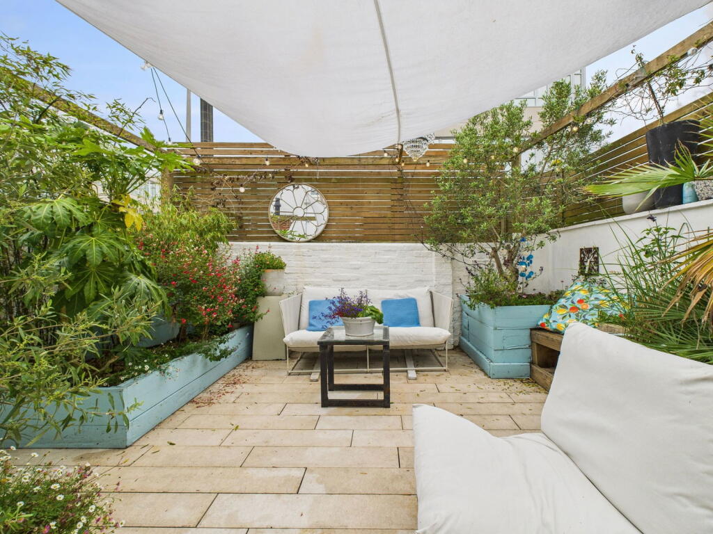 Additional image 5 of Elm Road, Worthing, BN11 1PG