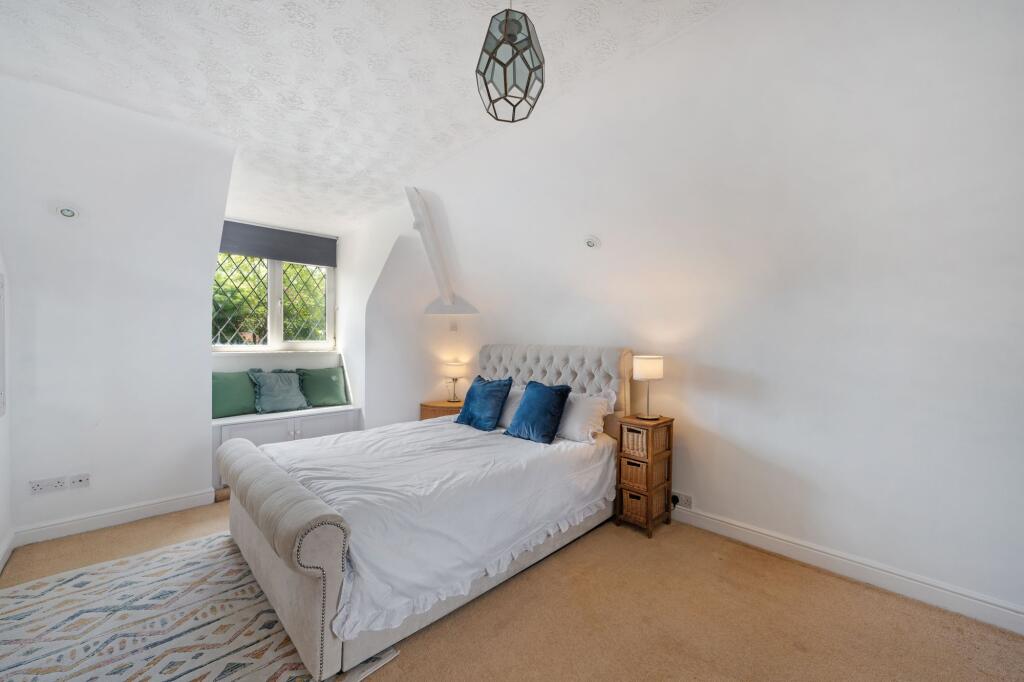 Additional image 27 of Vale Coppice, Ramsbottom, BL0 9 | Impressive 5-Bedroom Detached with Open-Plan Kitchen, Private Garden & Garage