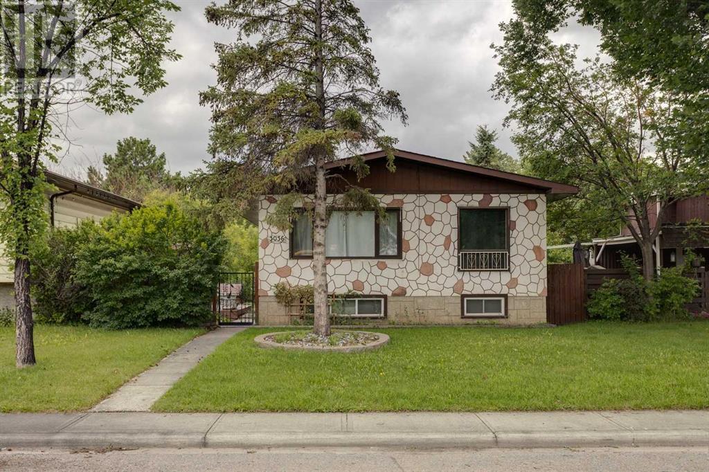 3036 33A Street SE|Calgary, Alberta T2B0W2
