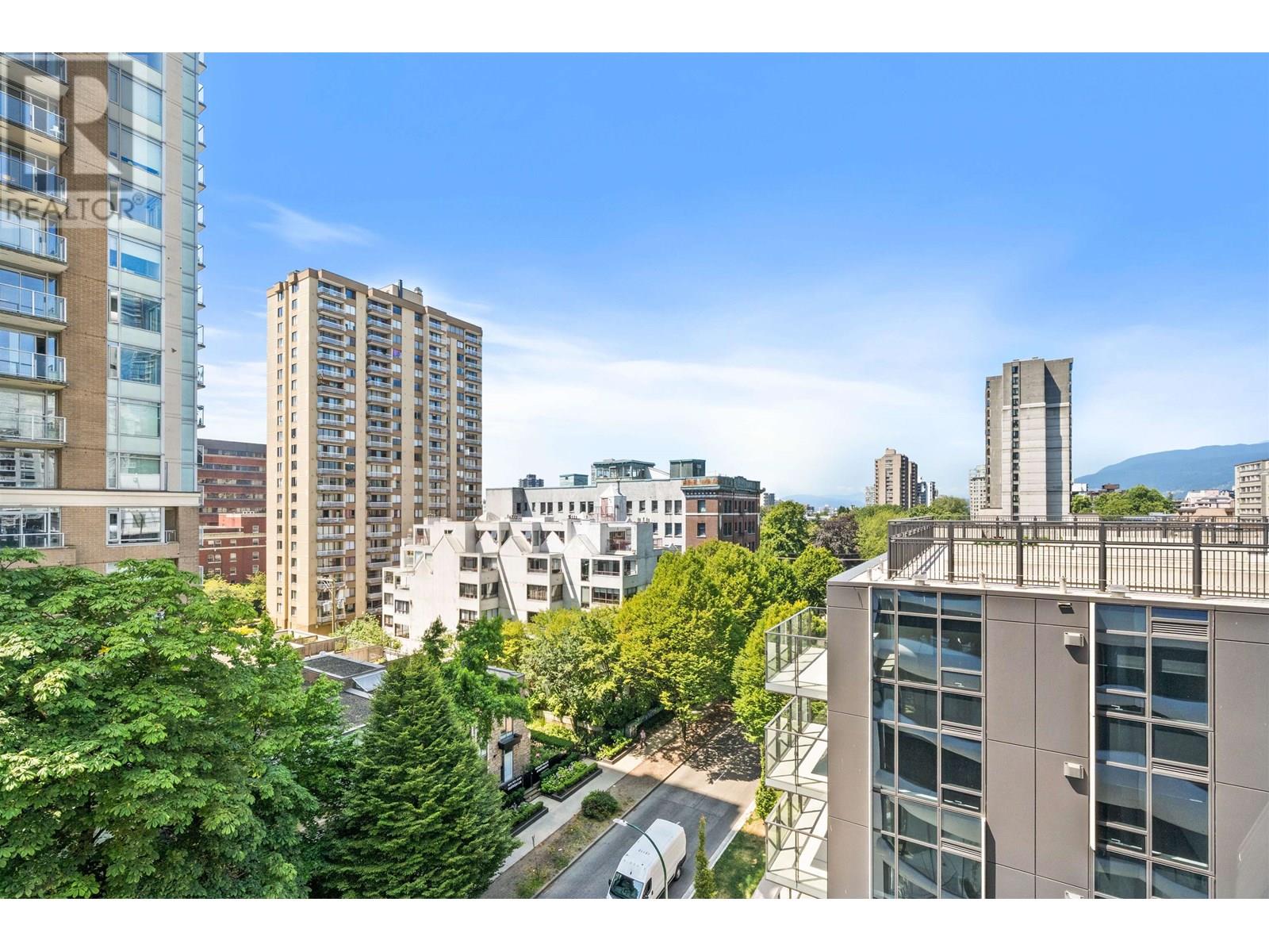 704 1033 NELSON STREET|Vancouver, British Columbia V6E0E5