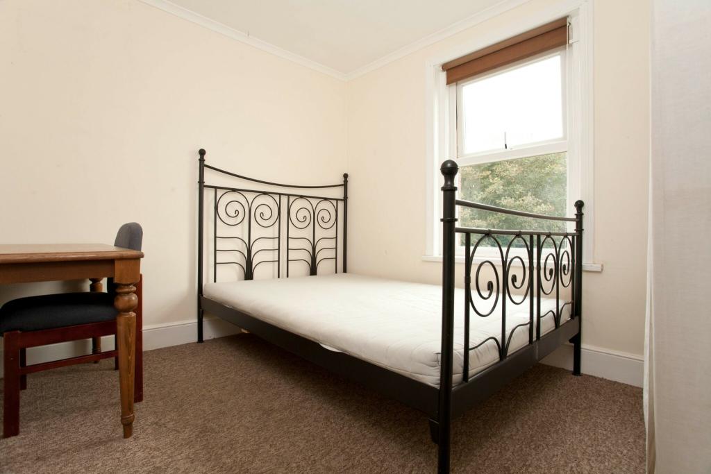 Additional image 10 of ROOM IN 4 Bed Student house on Clavin Road - SEE VIDEO TOUR