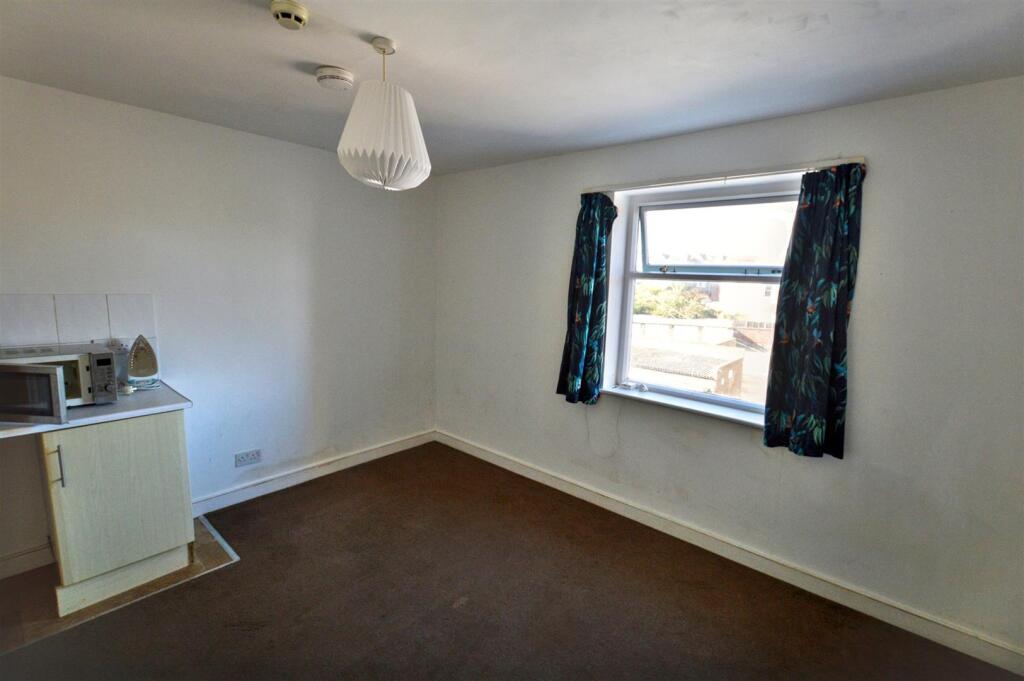 Additional image 4 of Eversfield Road, Eastbourne, BN21