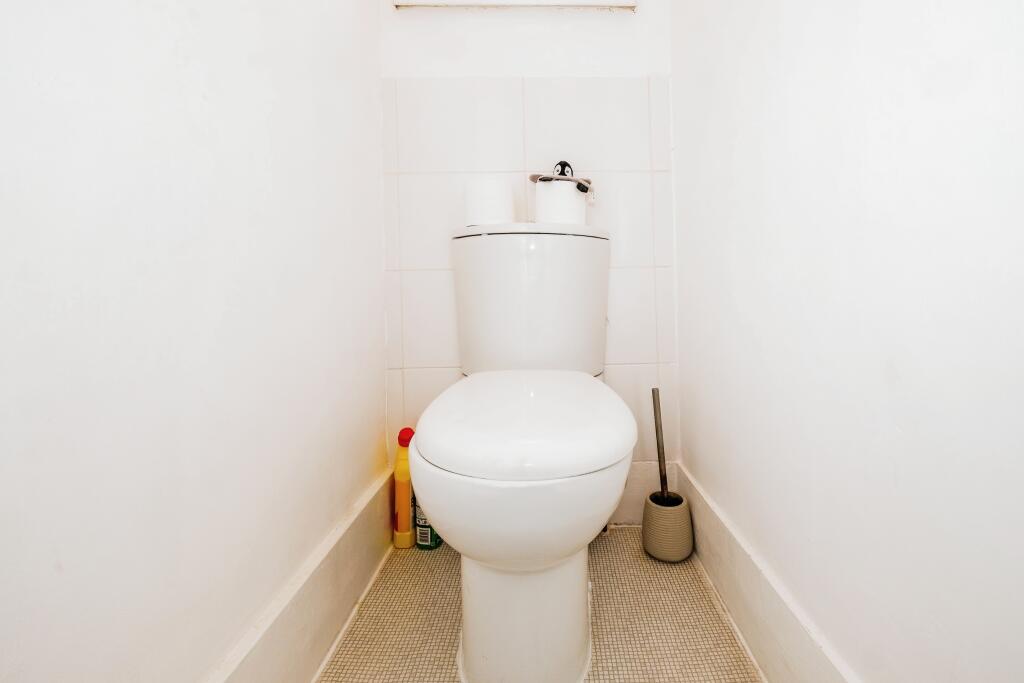 Additional image 13 of Queen Street, Worthing, BN14